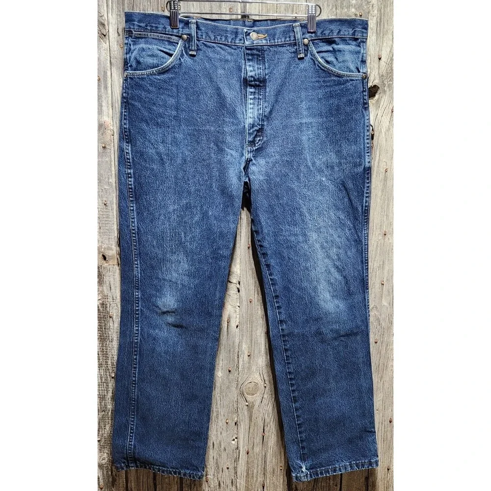 Wrangler 933SEDD Mens Regular Fit Straight Leg Jeans Medium Wash Blue 38x30